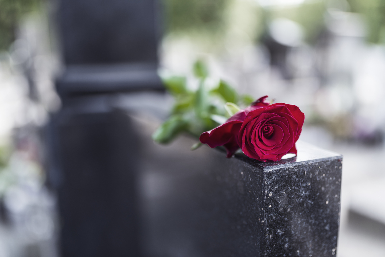 hommage funéraire