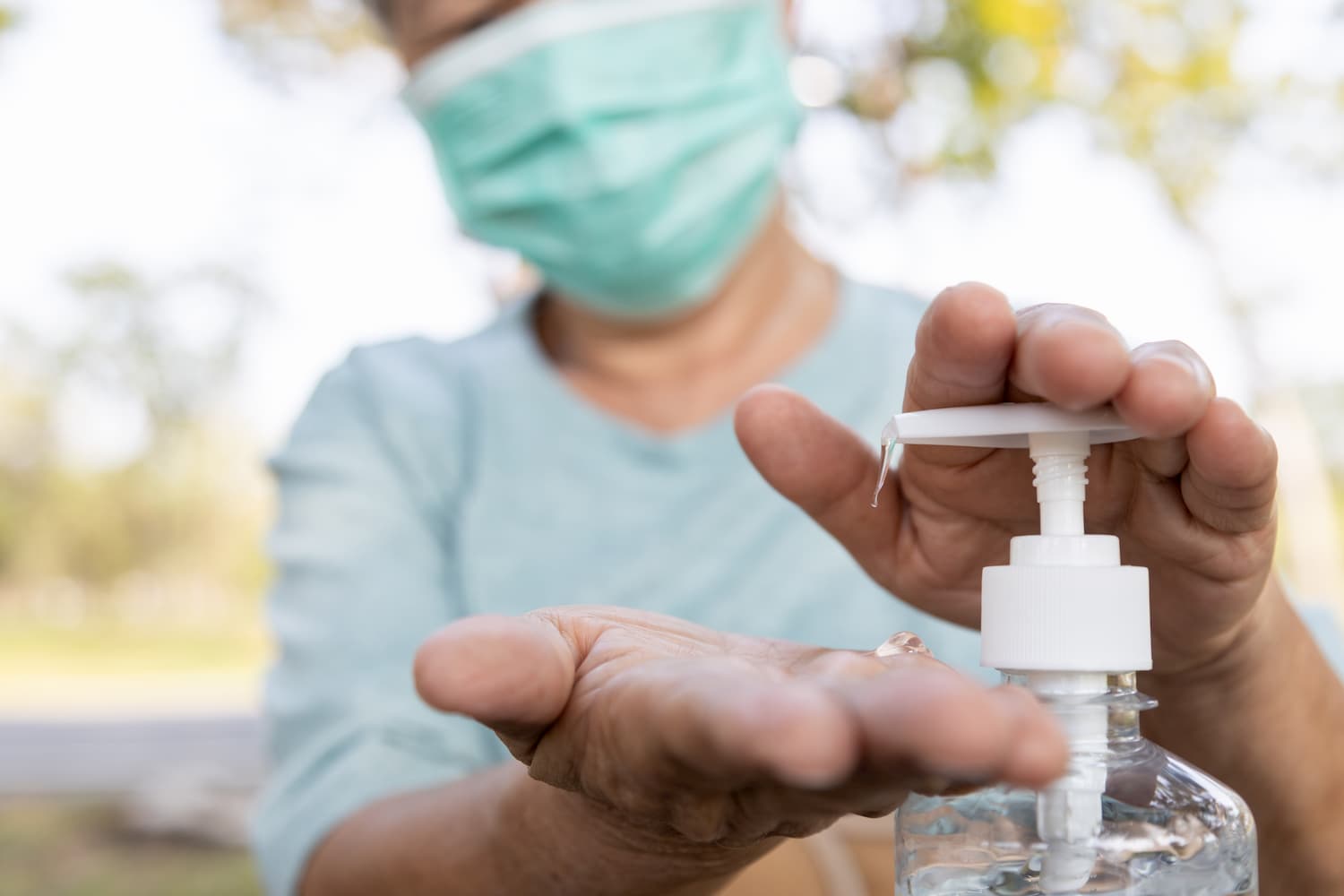 protéger les seniors du coronavirus