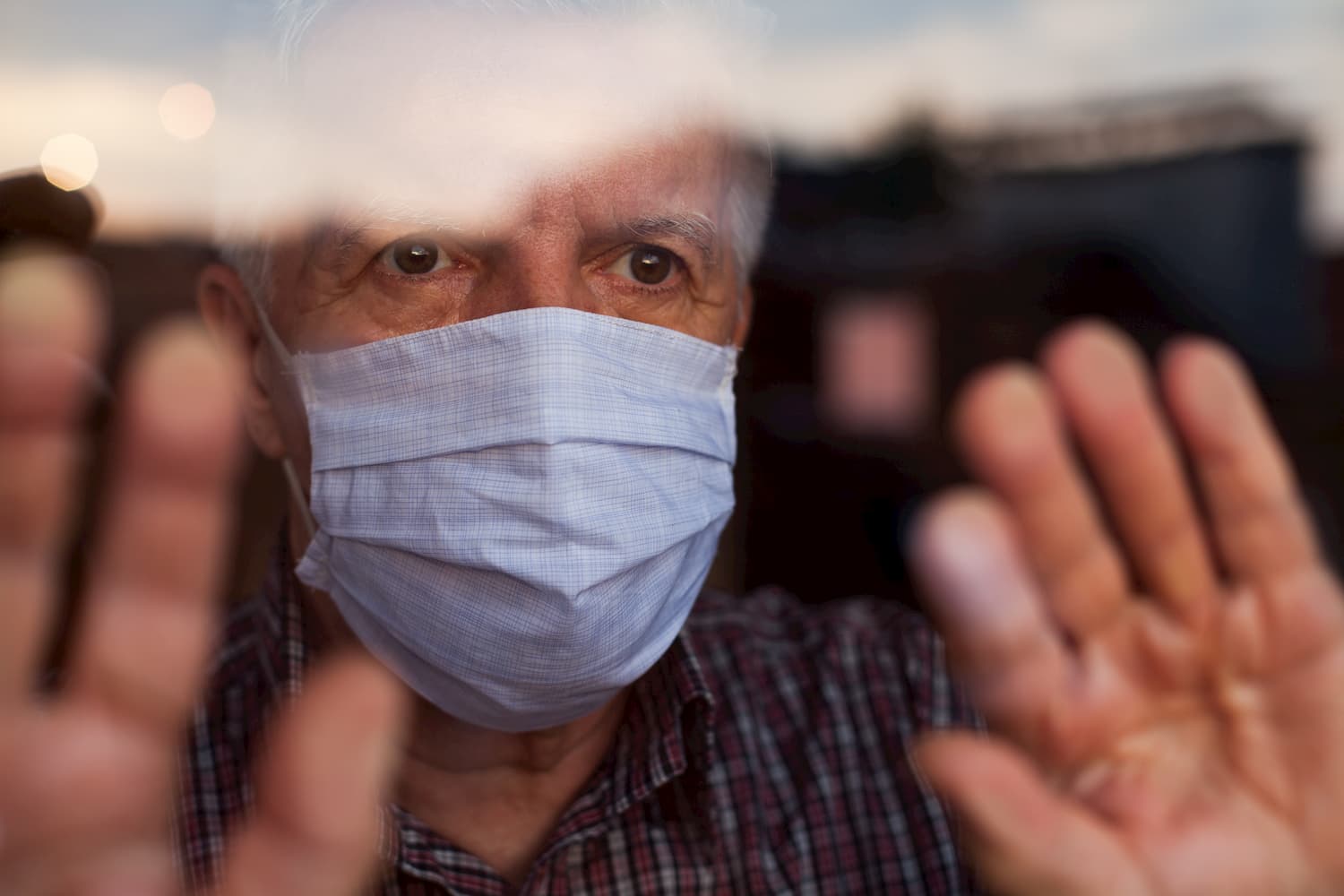 protéger les seniors du coronavirus