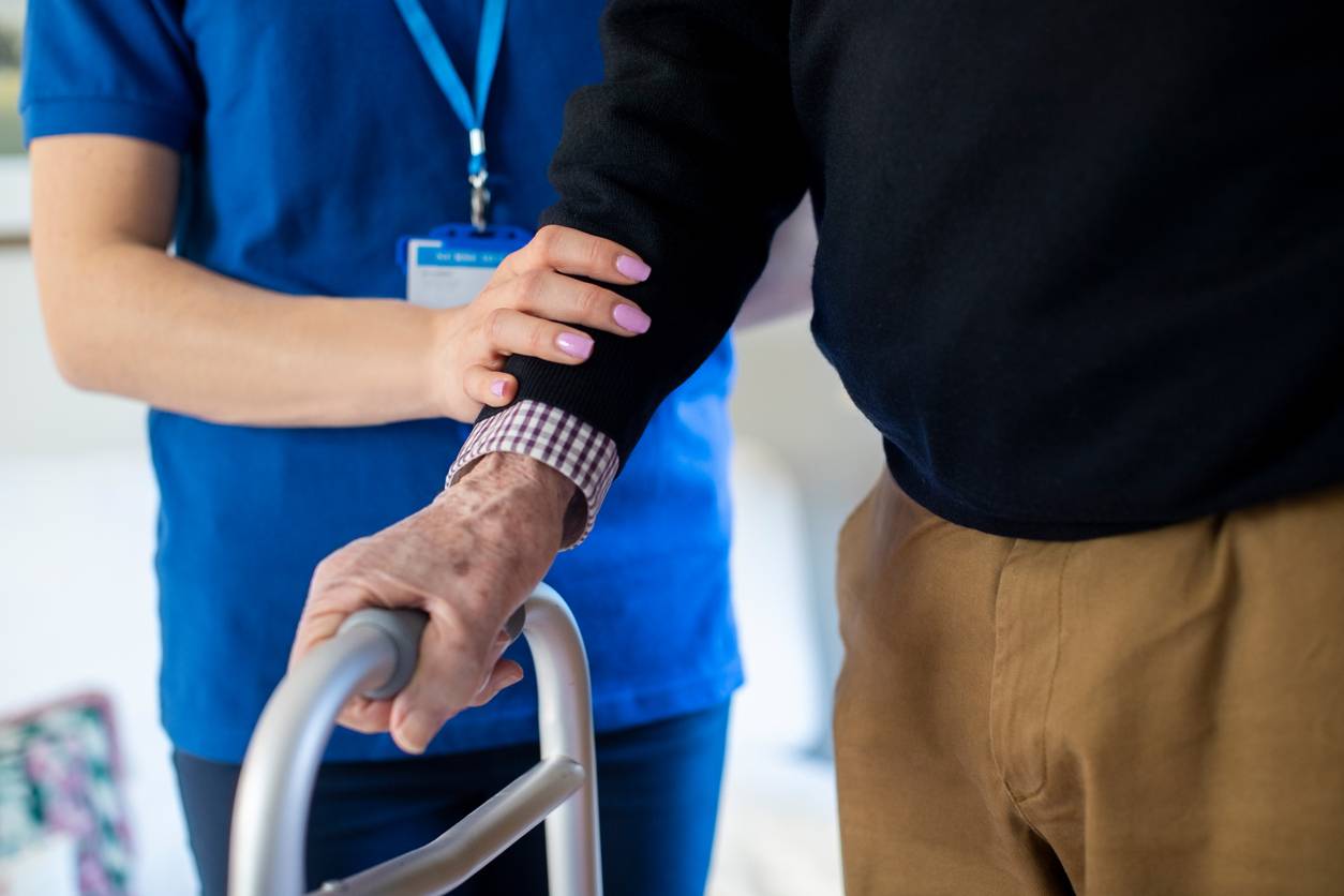 Aide à domicile personnes âgées
