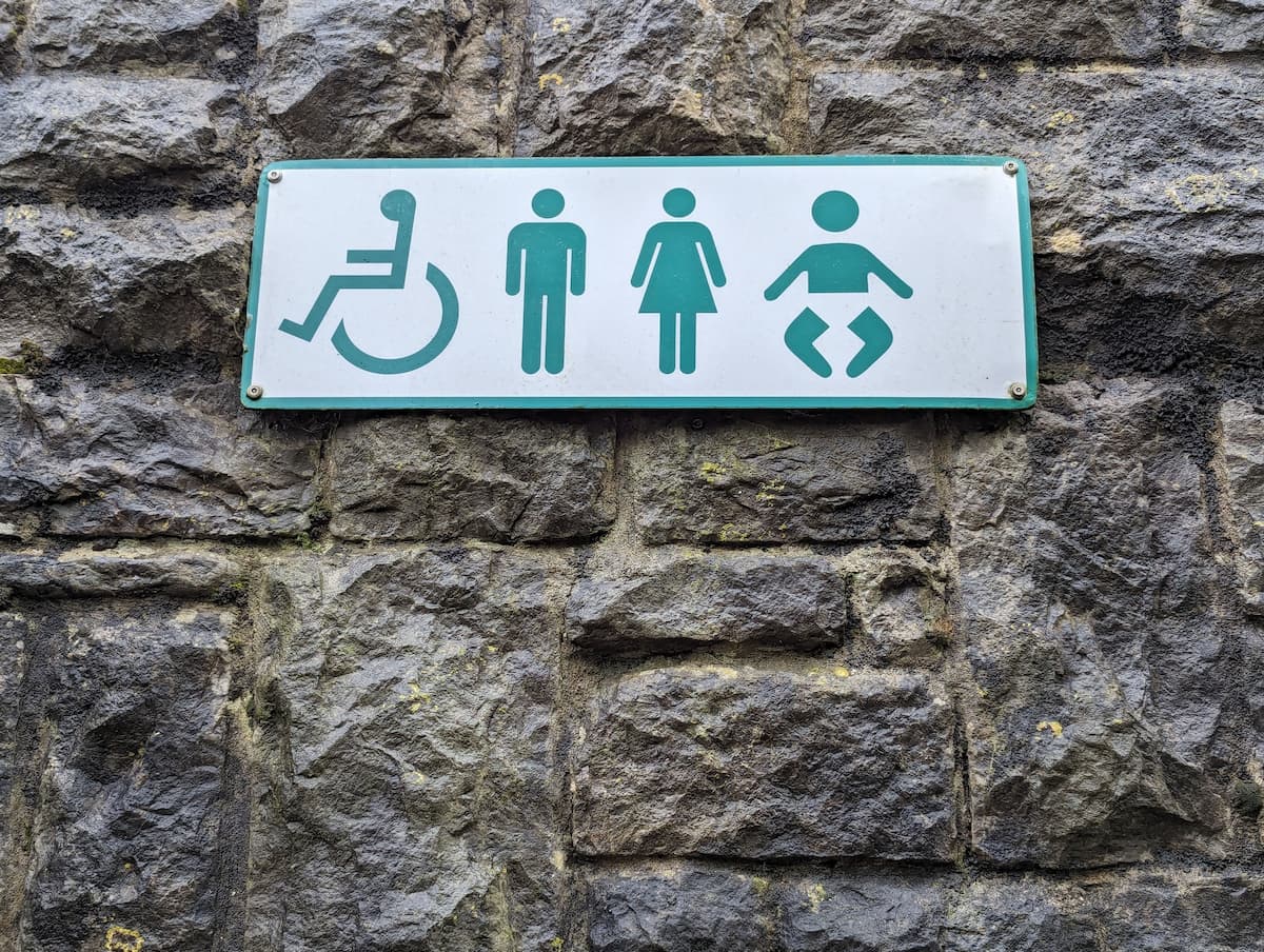 toilettes publiques